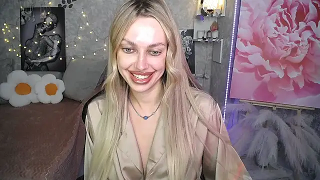 NickyAdamidi webcam
