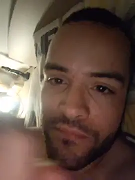 Hakim14460 webcam
