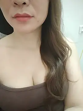 Snail_niE live cam on StripChat