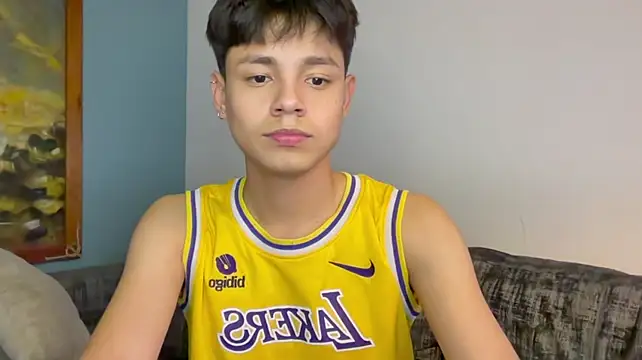 Andy_Belier23 live cam on StripChat
