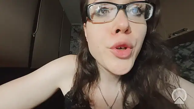 Модель: RachelSav