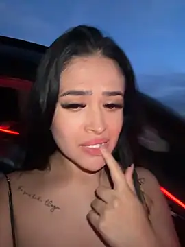 Sara_fun webcam