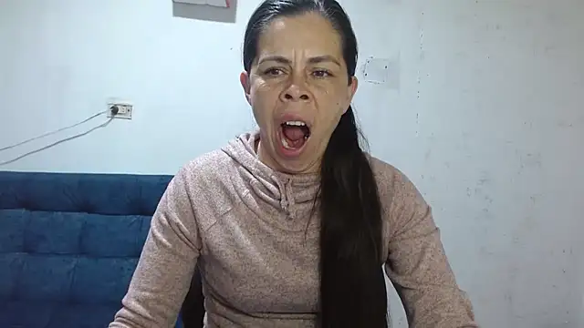 Marilyn_xxxx webcam