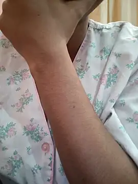 sexy_dimple_bhabi