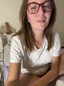 BeatriceTender webcam