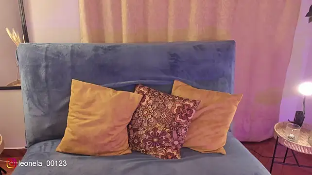 cuddlingbunny webcam