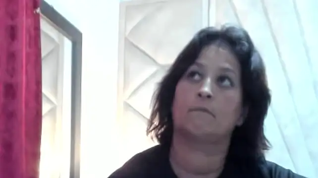 Hadde_multisquirt webcam