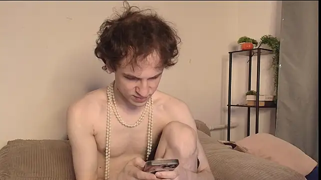 Arrogant_Eli webcam