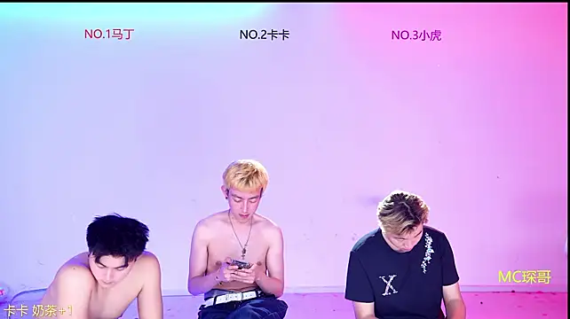 Blush-boys-002 live webcam