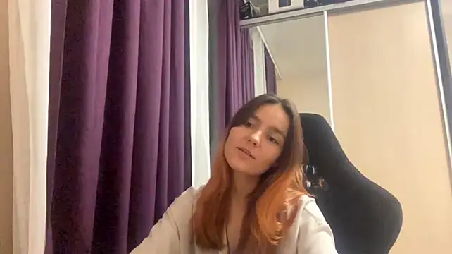 VelvetEden live cam on StripChat
