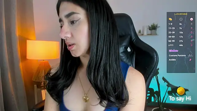 Anya_Volkov webcam