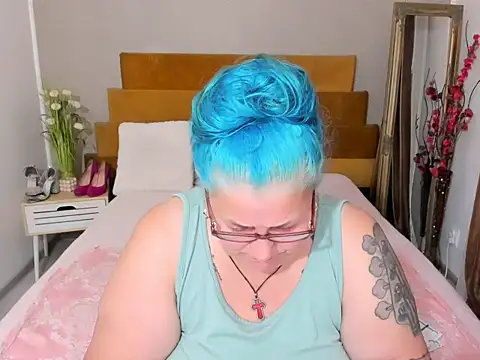 Sugarmommy_69X webcam