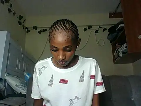 Velvet_peach webcam