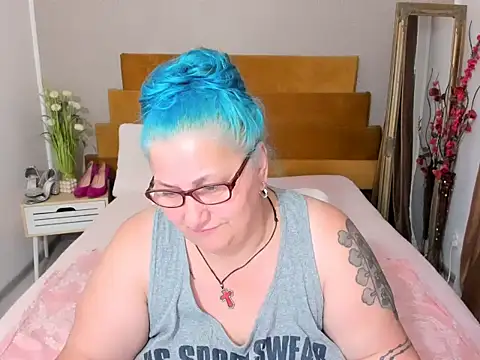 Sugarmommy_69X webcam