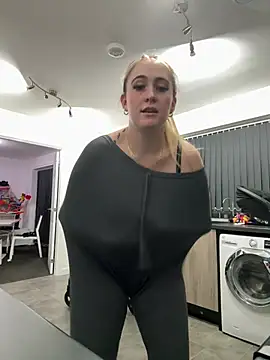 BaddieRiRi224