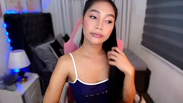 fuckingnaughtyjade webcam