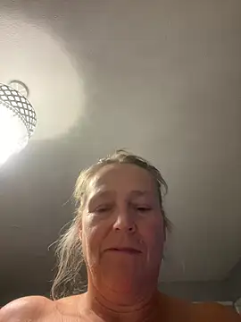 blondnboujee53