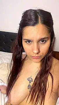 LuciaLatina webcam
