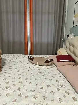 _Xiao_sexy live cam on StripChat