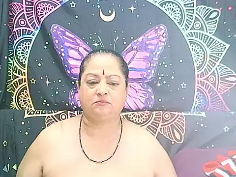matureindian live cam on StripChat