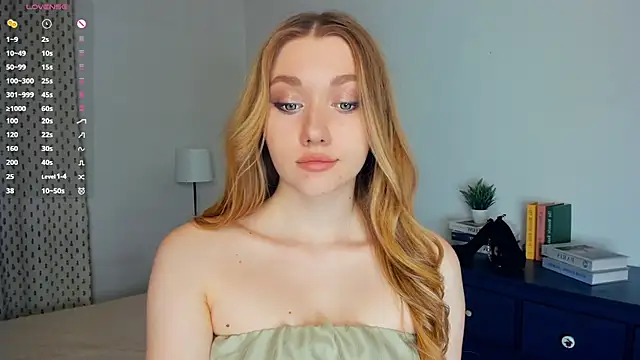 ThanhBuerger live cam on StripChat