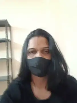 MAHI_RAWAT01 live cam on StripChat