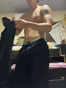 valdren_vylord live cam on StripChat