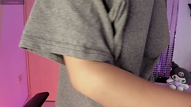 sofi_soft_ live cam on StripChat