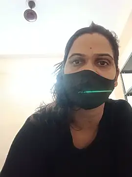 MAHI_RAWAT01 live cam on StripChat