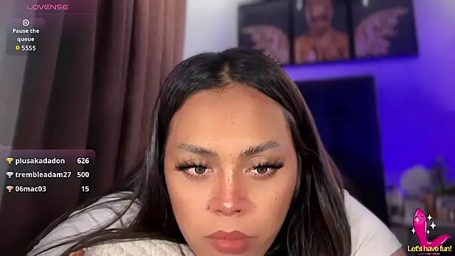 Sweet_Khimmy live cam on StripChat