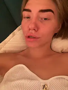 Lisaaa_Alisa