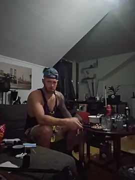 eltoulou webcam