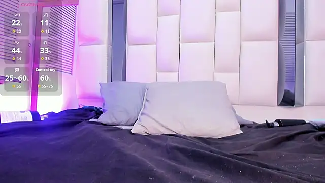 violet_milleer webcam