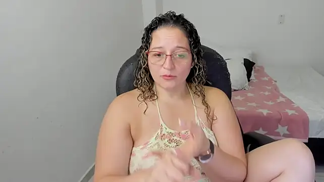 alejandra_milf_