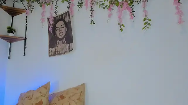 MarieTaylor_ webcam