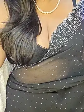Curvy_Pooja live cam on StripChat