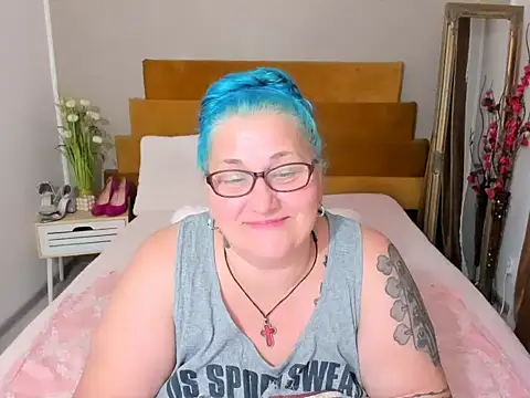 Sugarmommy_69X webcam
