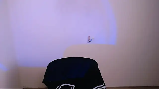 _LunnaBelle_ webcam