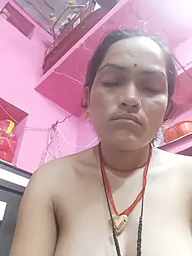 HOkajal78 webcam