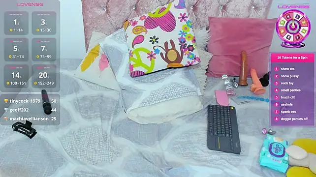 amelia_petiite webcam