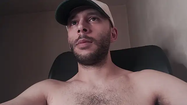 henryaxe live cam on StripChat