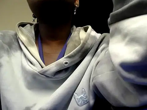 midnight_snac live cam on StripChat