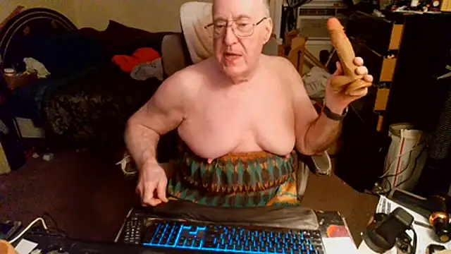 Toastir live cam on StripChat