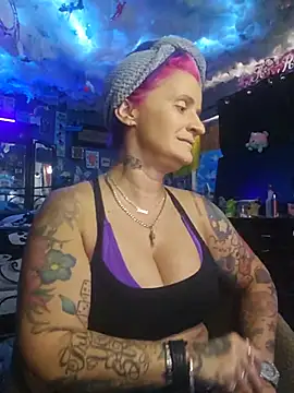 Sweetsugar22678 live cam on StripChat