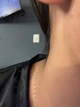 MiilaBlake live cam on StripChat