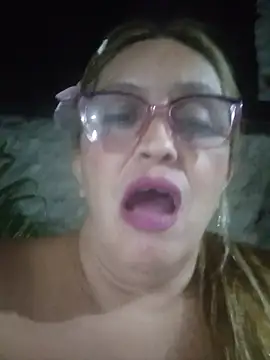 MOTHER_AND_SON09 live cam on StripChat