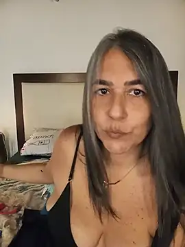 katy_randy1 (F mature) - I want to have fun