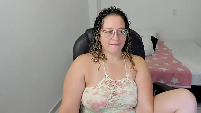 alejandra_milf_ live cam on StripChat