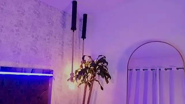 pixy_20 live cam on StripChat