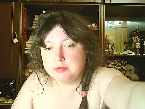 CarrieQPeach live cam on StripChat